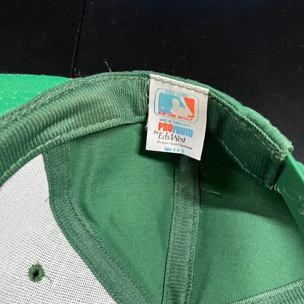 Vintage 90s‎ Ed’s West MLB Oakland Athletics Green SnapBack Youth Size Preowned